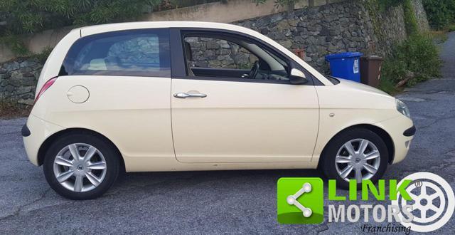 LANCIA Ypsilon 1.4 16V Platino