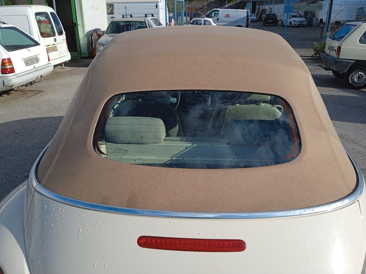 Volkswagen New Beetle 1.6 Cabrio ASI