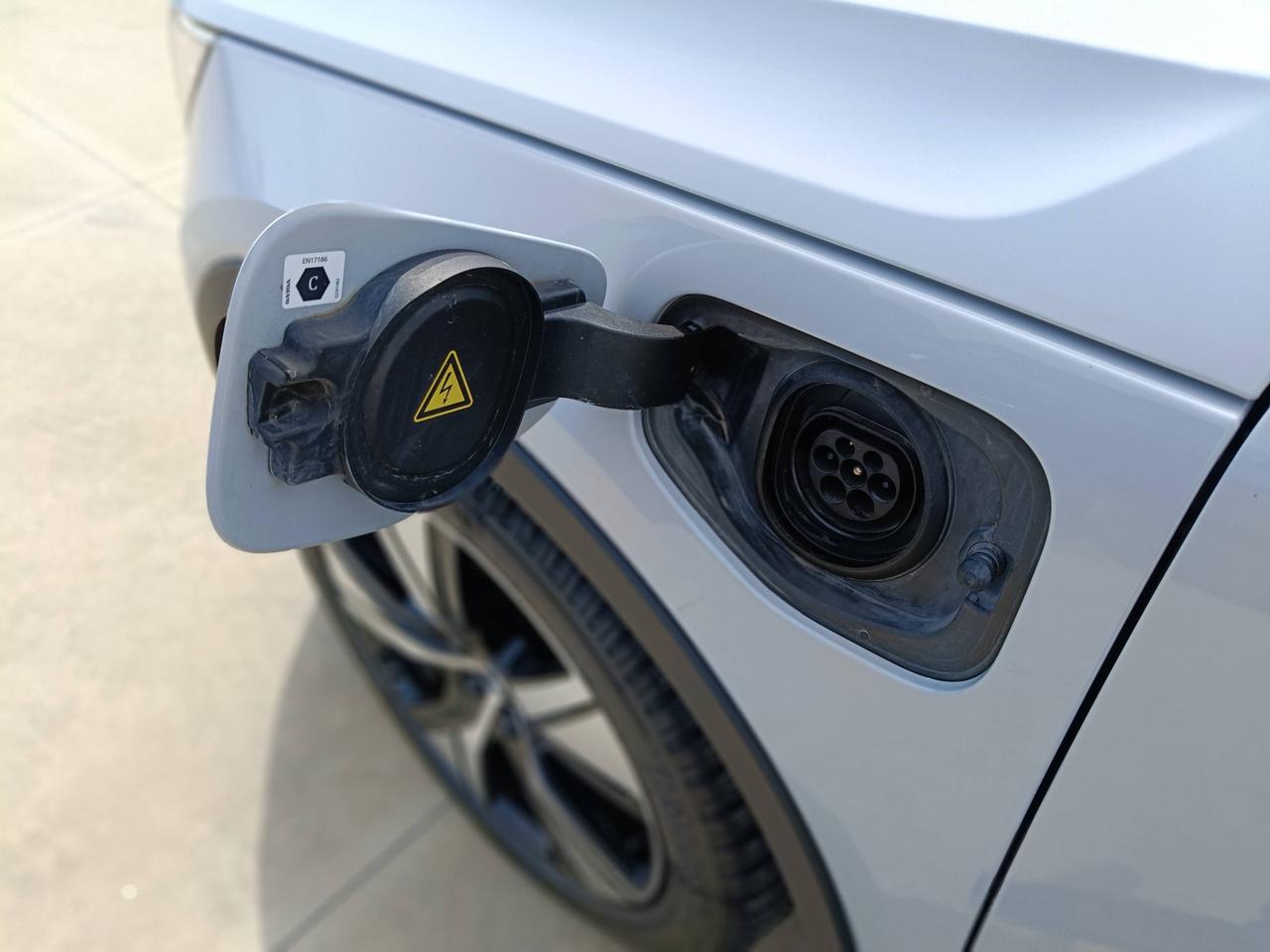 VOLVO XC40 - XC40 1.5 t4 phev Inscription auto my21