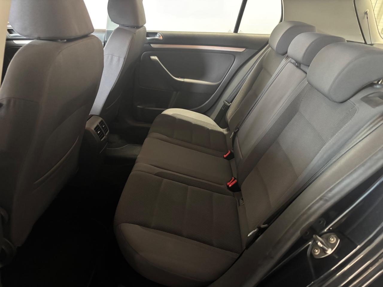 Volkswagen Golf 1.6 BENZINA |OK NEOPATENTATI |