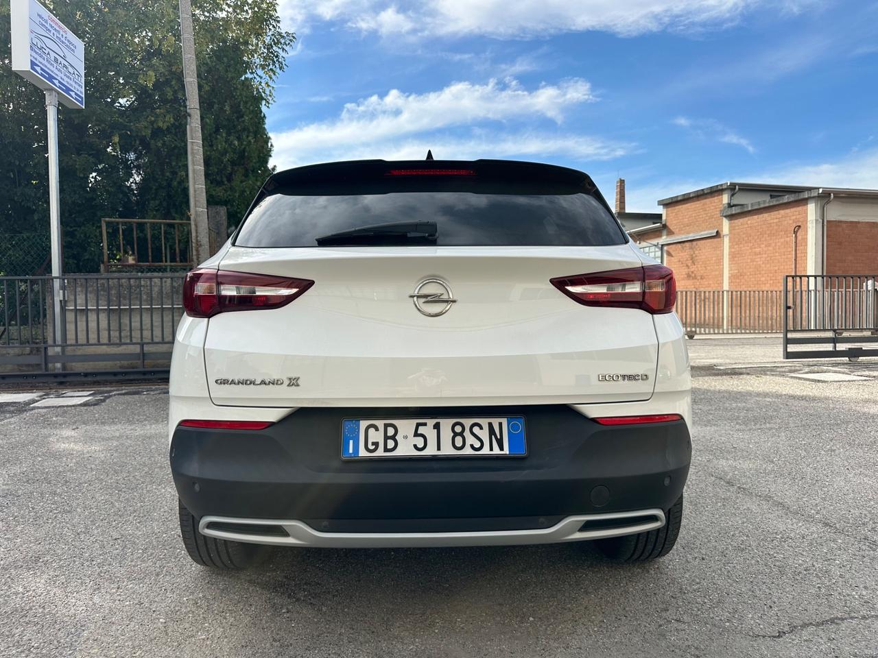Opel Grandland X 1.5 Possibile Permuta e Finanziamento