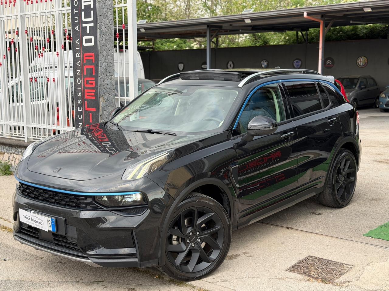 Lynk&co 01