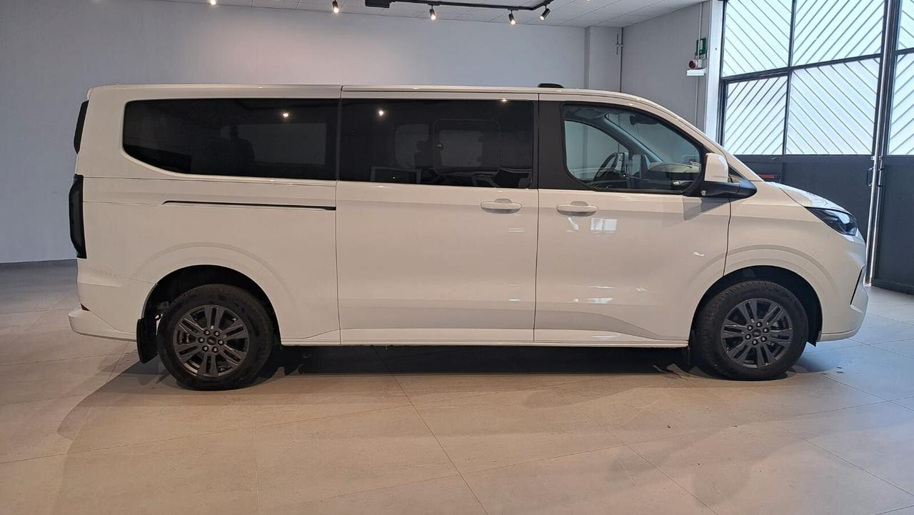 Ford Tourneo Custom 320 L2H1 2.0 EcoBlue 136Cv