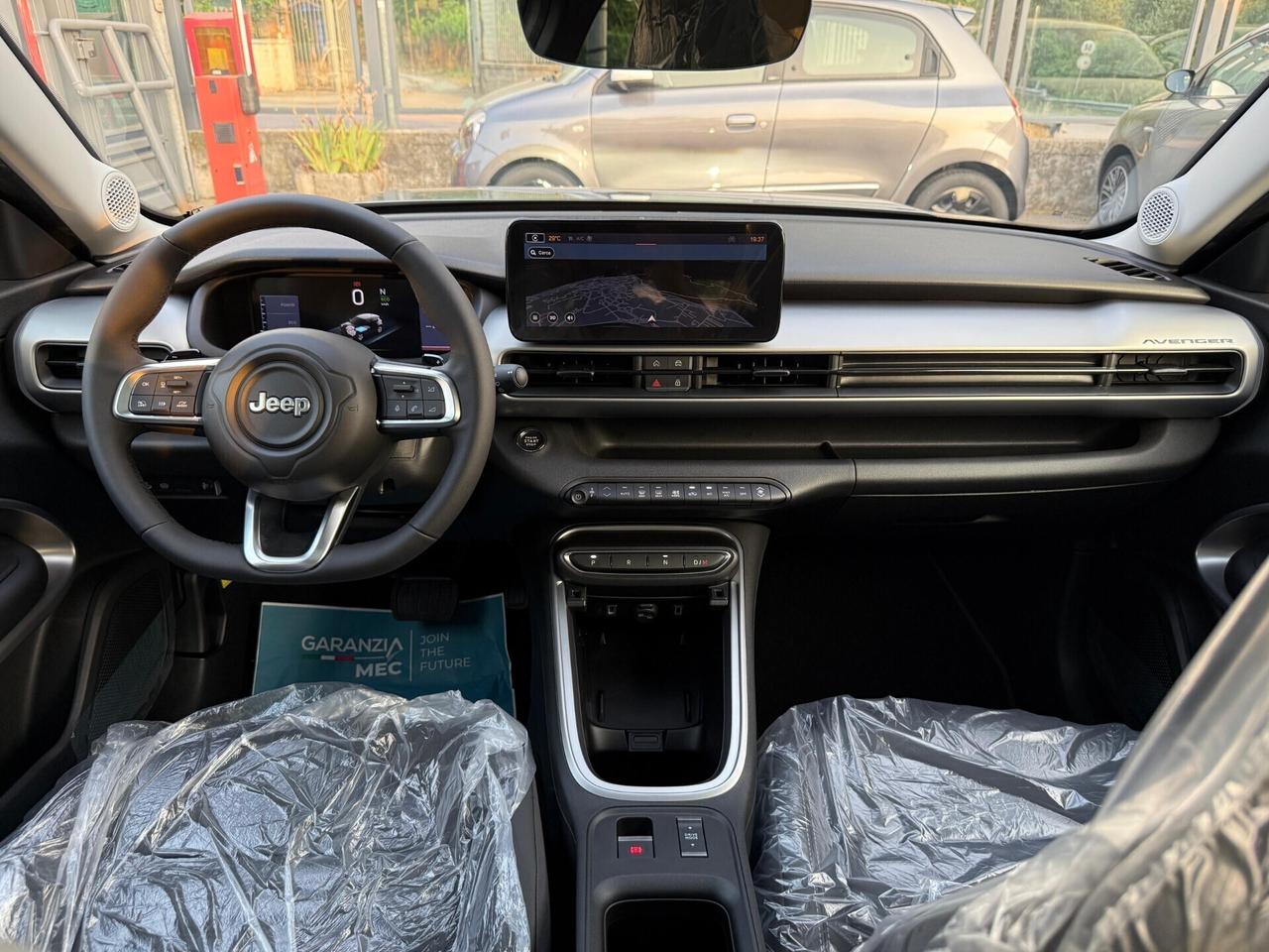Jeep Avenger 1.2 Turbo 100 CV MHEV Summit