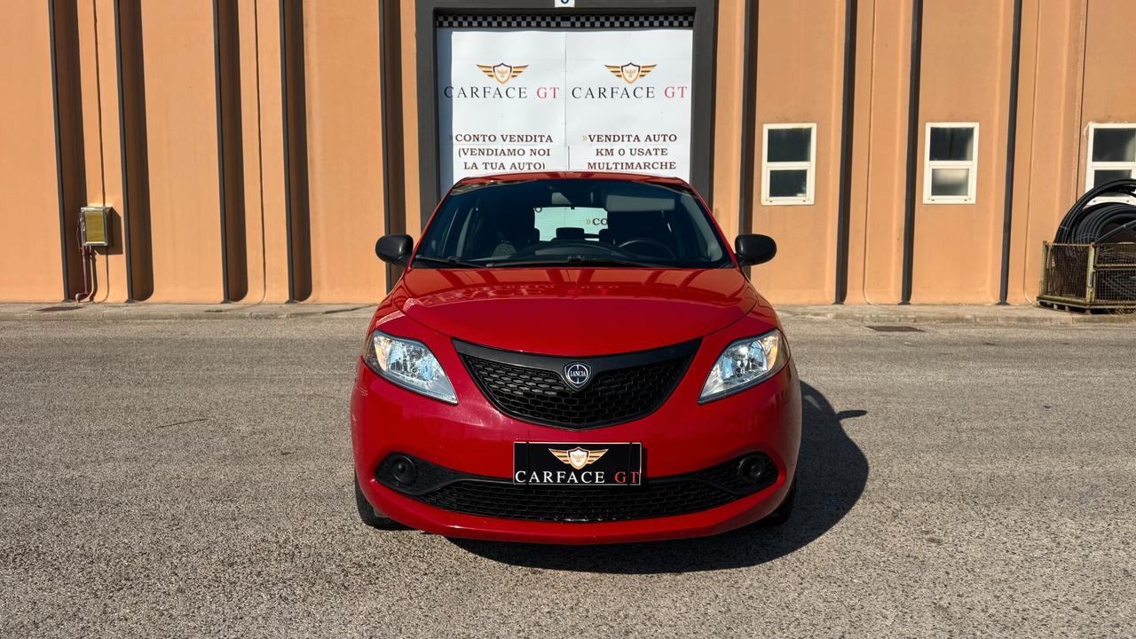 Lancia Ypsilon 1.2 69CV NEOPATENTATI - 2019