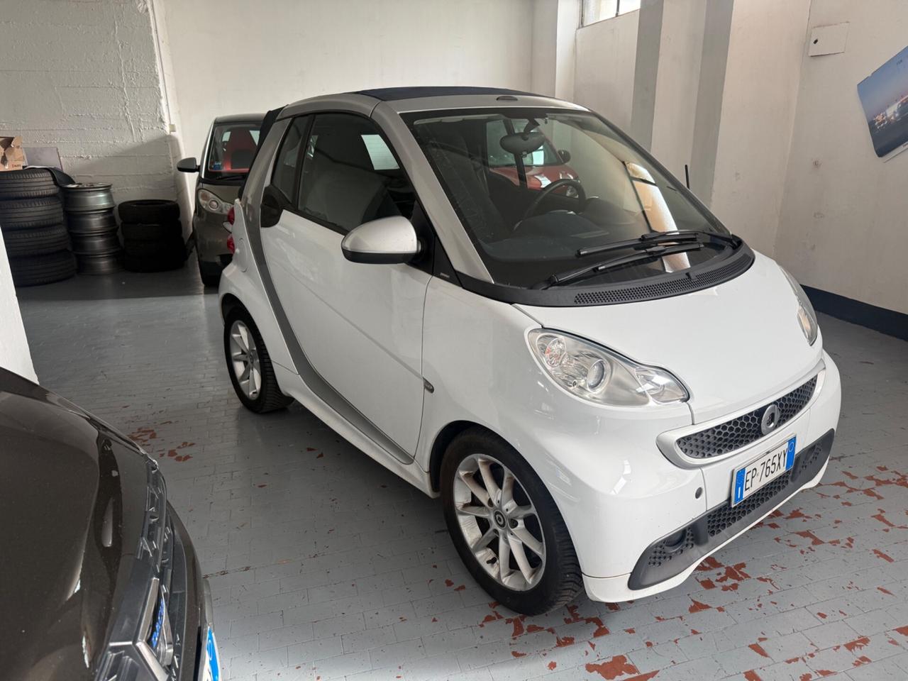 Smart ForTwo 1000 52 kW MHD cabrio passion