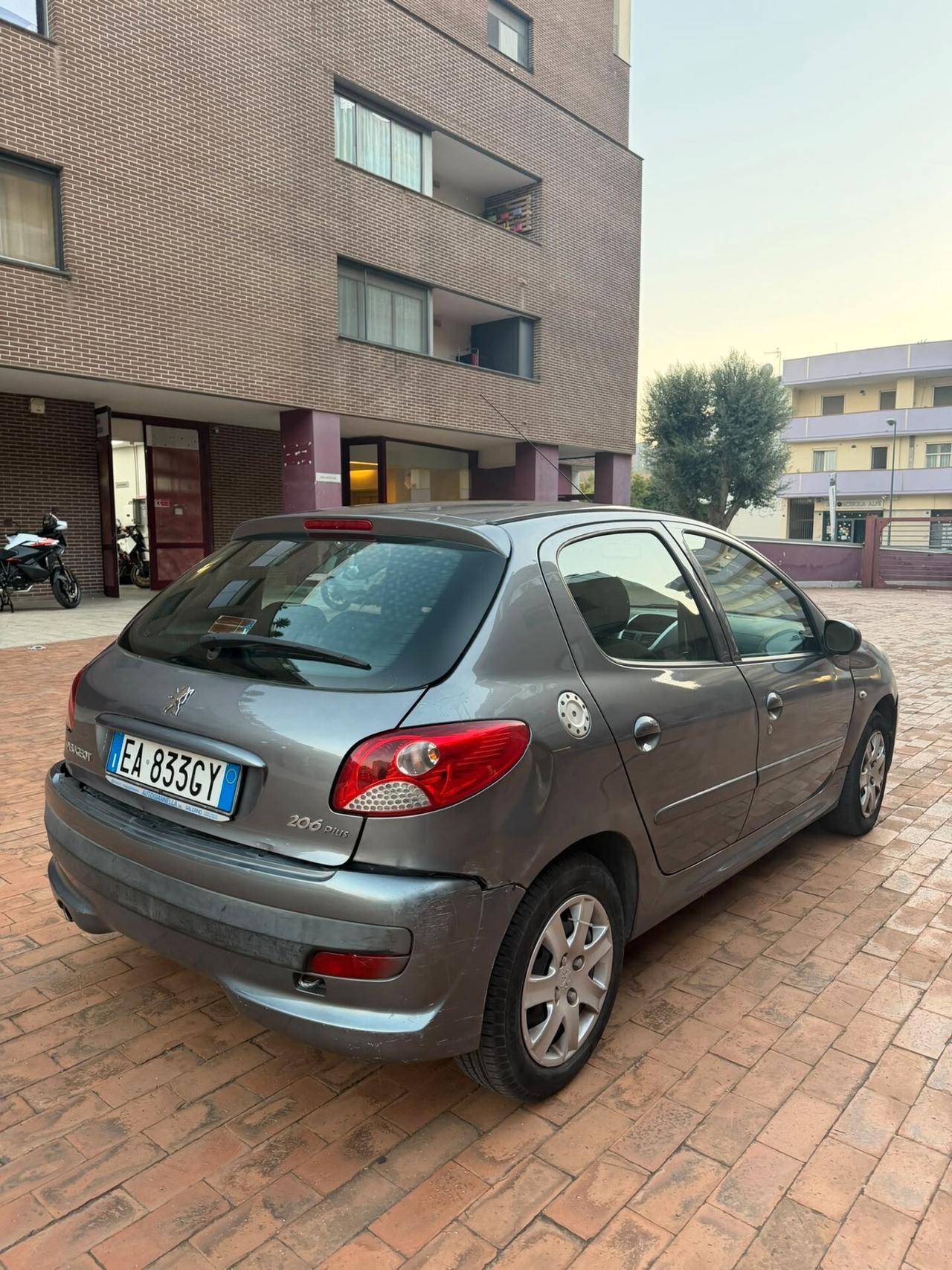 Peugeot 206 Plus 1.1 60CV 5p. Trendy