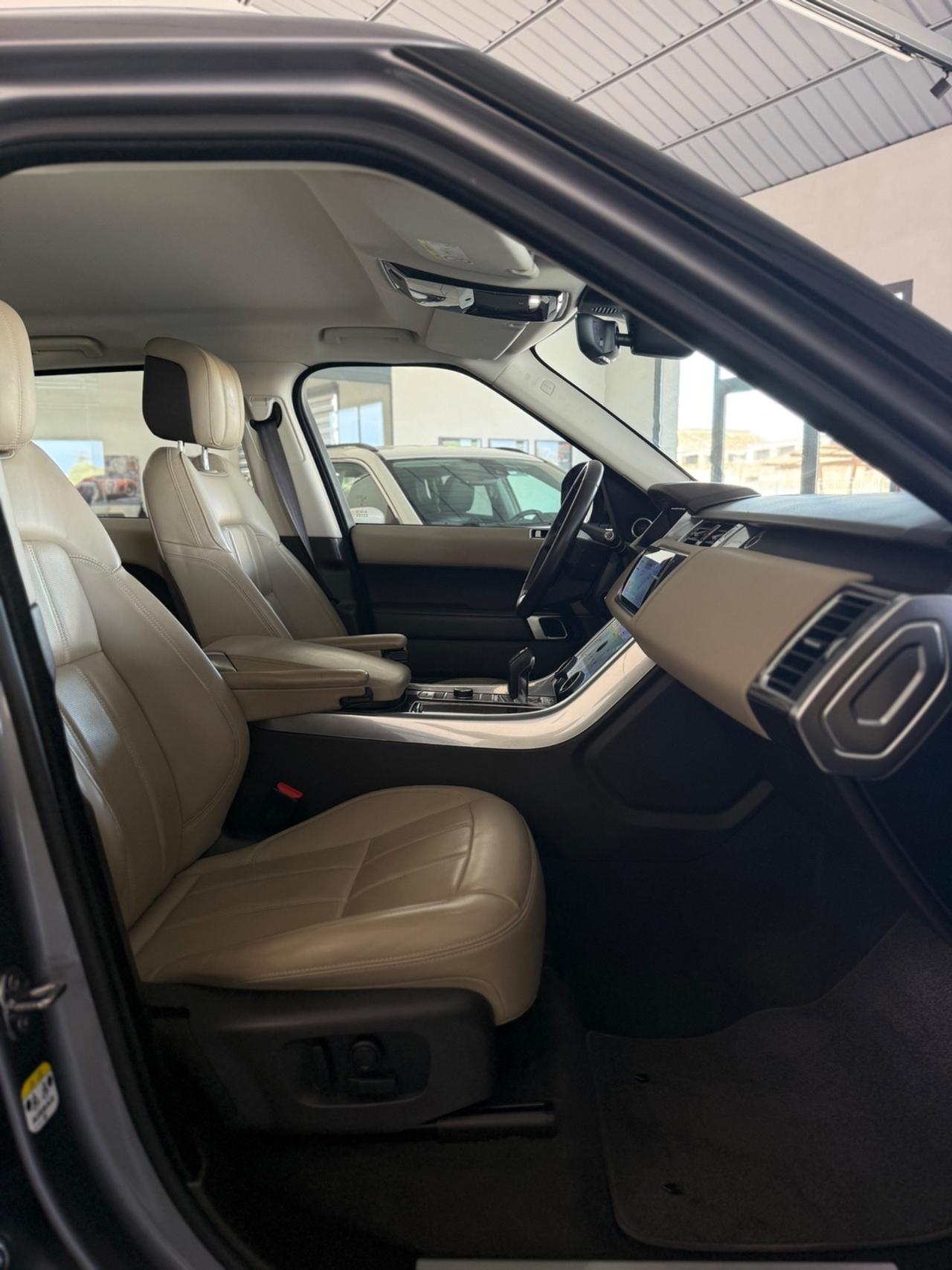 Land Rover Range Sport 3.0D l6 300 CV HSE