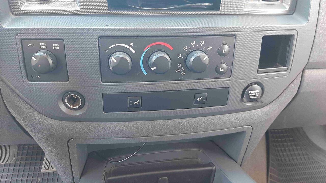 Dodge RAM 1500 Hemi 5.7 anno 2007 motore fuso