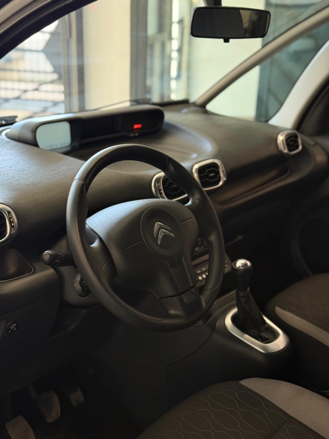 Citroen C3 Picasso 1.4 VTi 95 GPL airdream Seduction