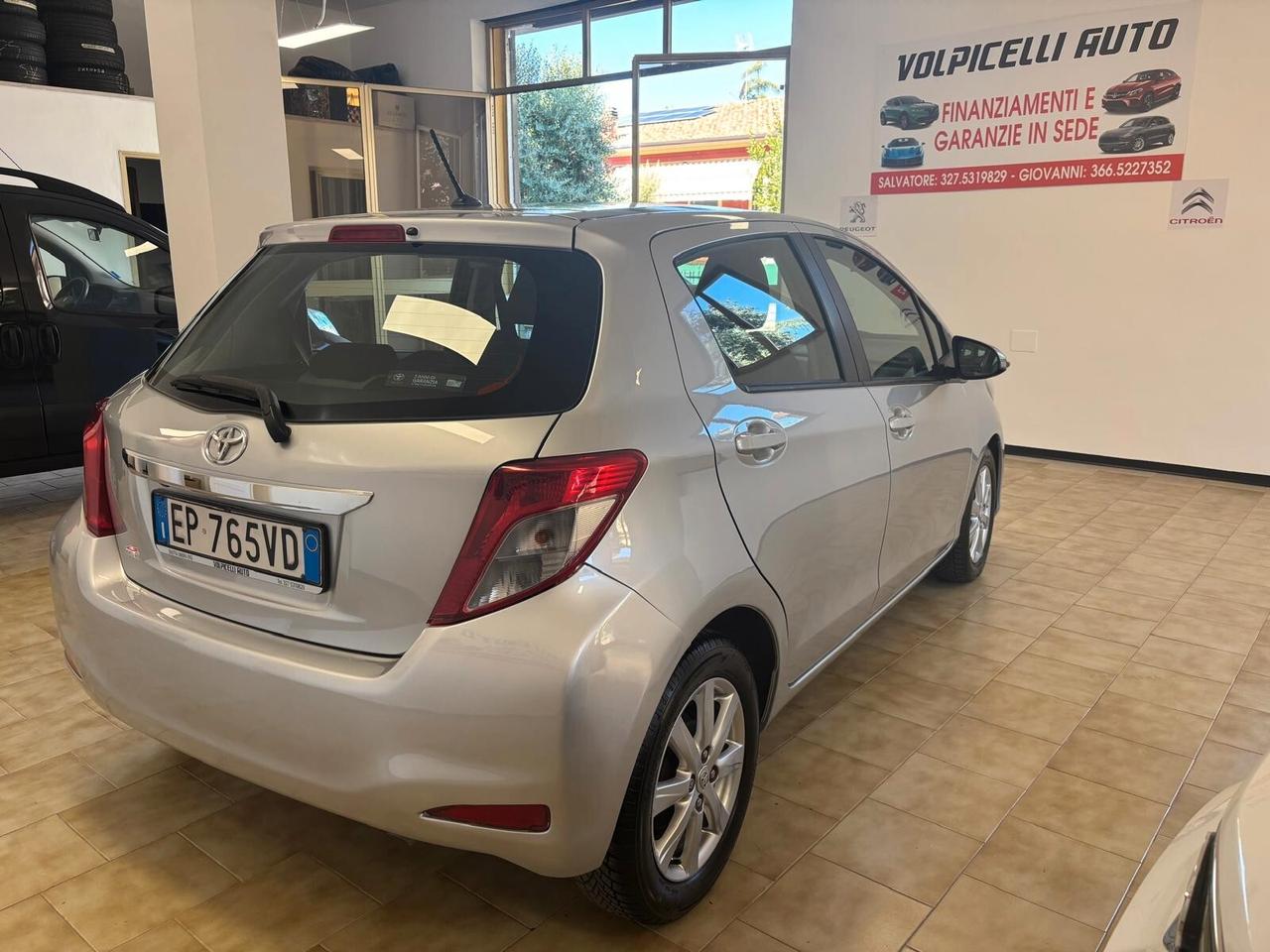 TOYOTA YARIS ANNO 2013 DS 1.4 ADATTA NEOPATENTATI KM 100 MILA