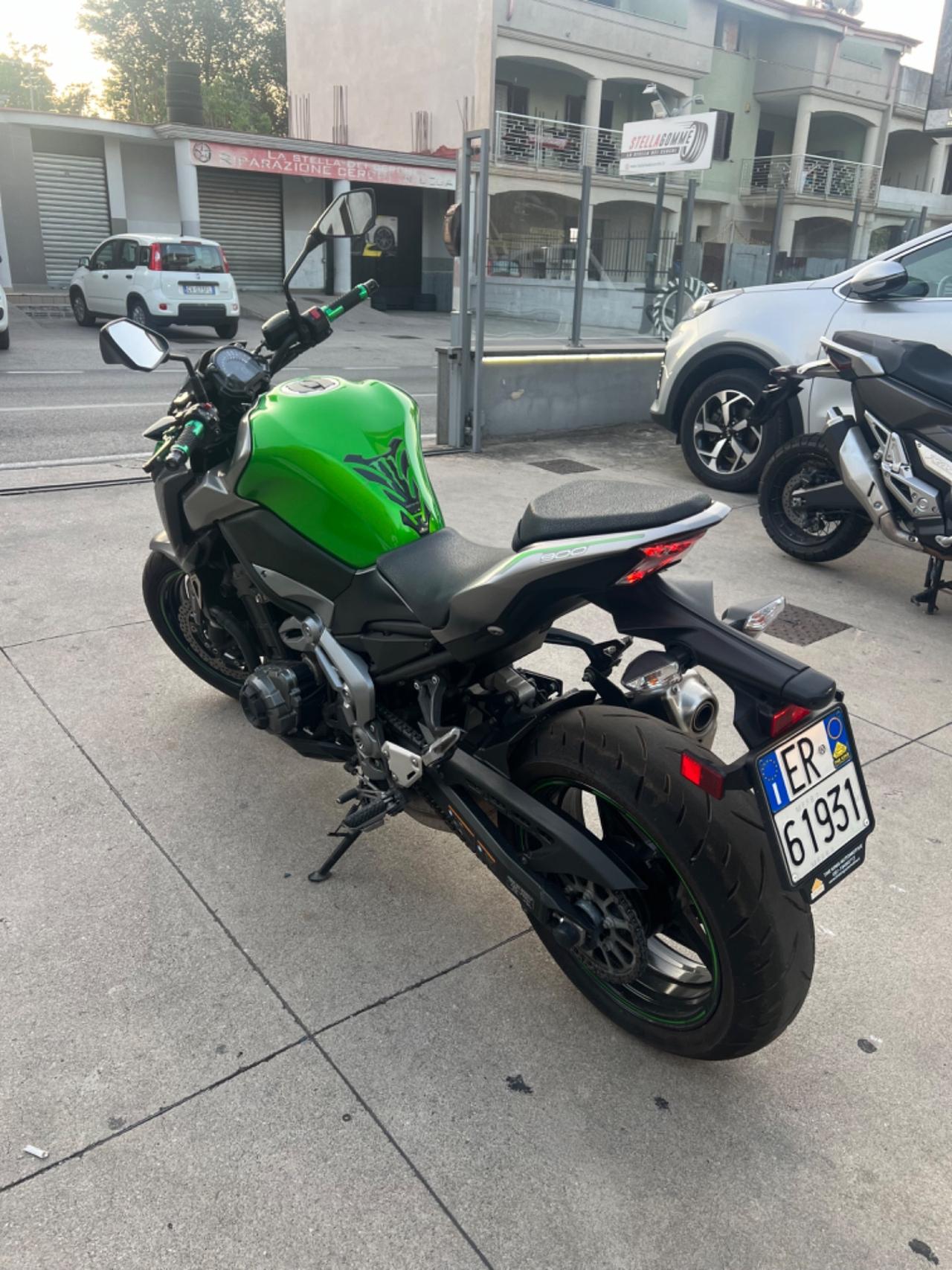 KAWASAKI Z900 ** PERFETTA**