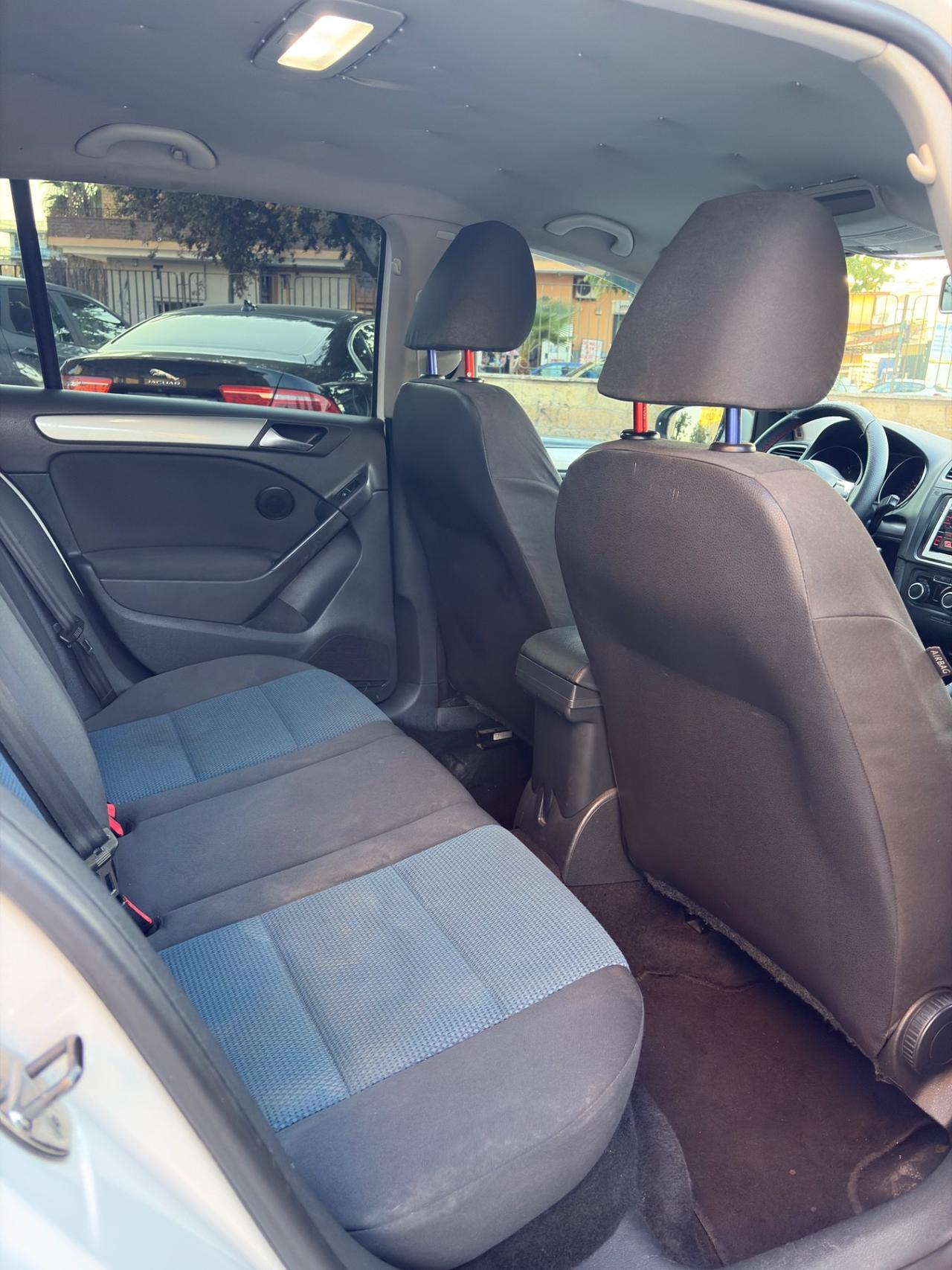 Volkswagen Golf 1.6 TDI 105cv