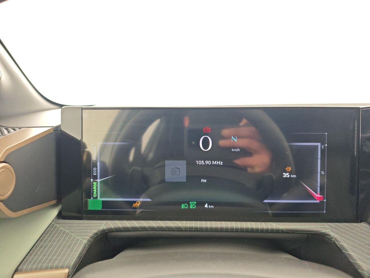 LANCIA Ypsilon Hybrid e-DCT