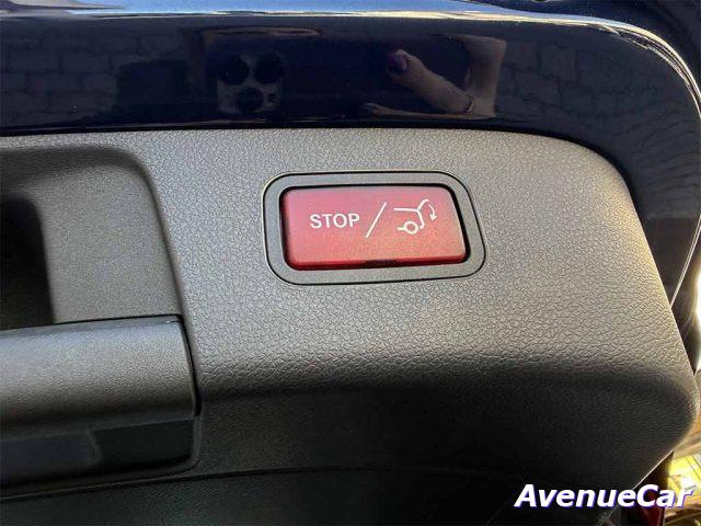 MERCEDES-BENZ GLA 180 d SPORT TELECAMERA NAVIGATORE SEDILI SPORTIVI