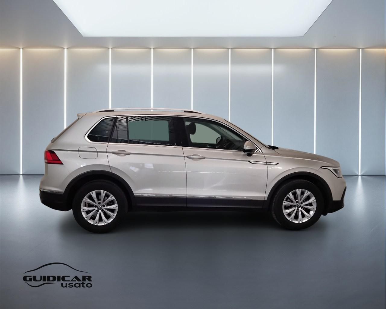 VOLKSWAGEN Tiguan II 2021 - Tiguan 1.5 tsi Life 130cv