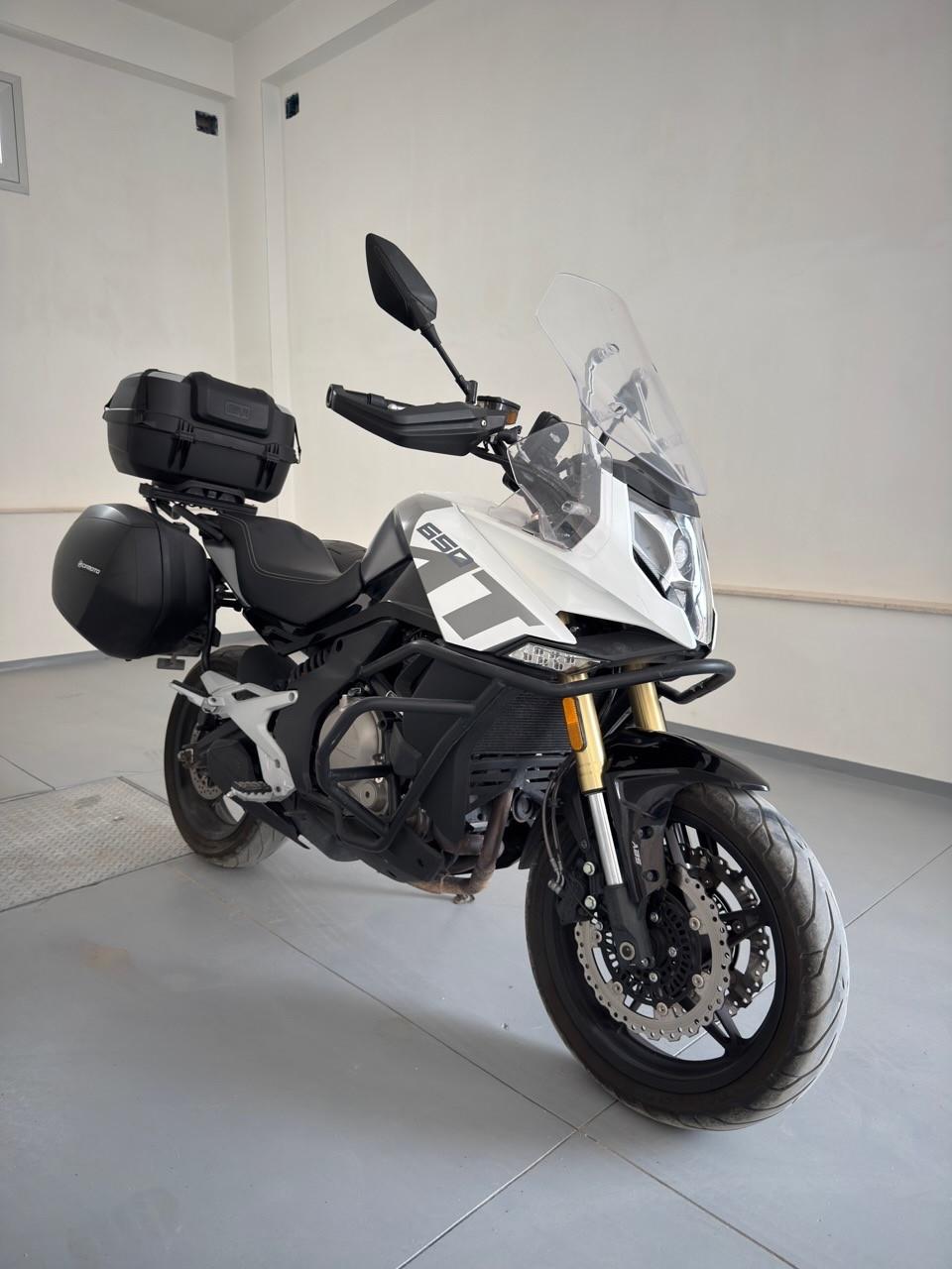 Cf Moto 650 MT