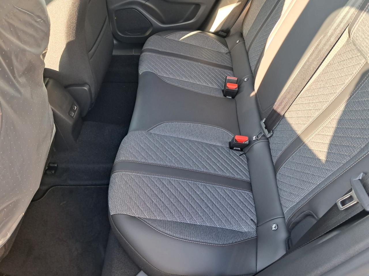 Peugeot 2008 PureTech 100 S&S Allure KM0