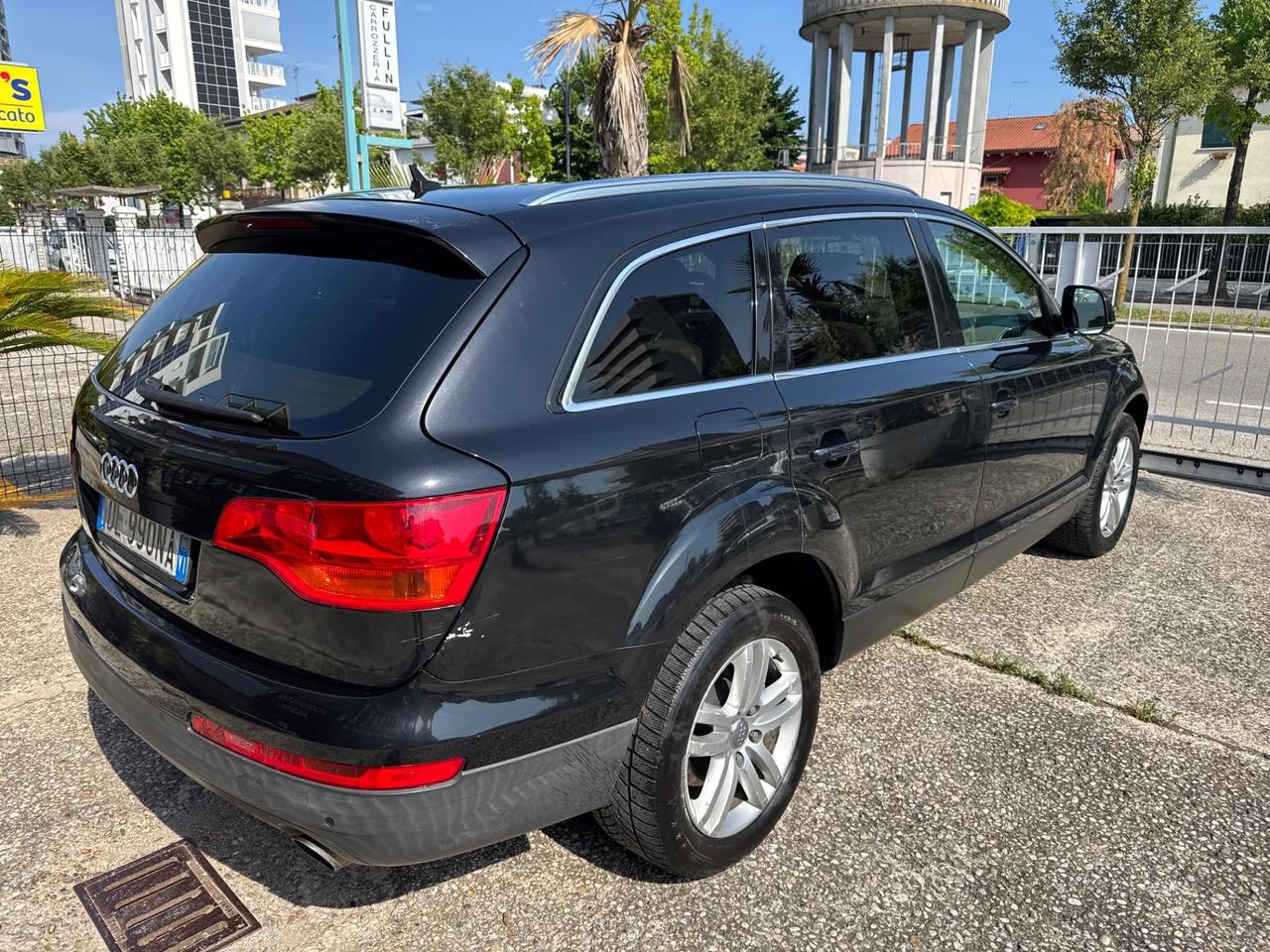 Audi Q7 3.0 V6 TDI 233CV QUATTRO 7 POSTI