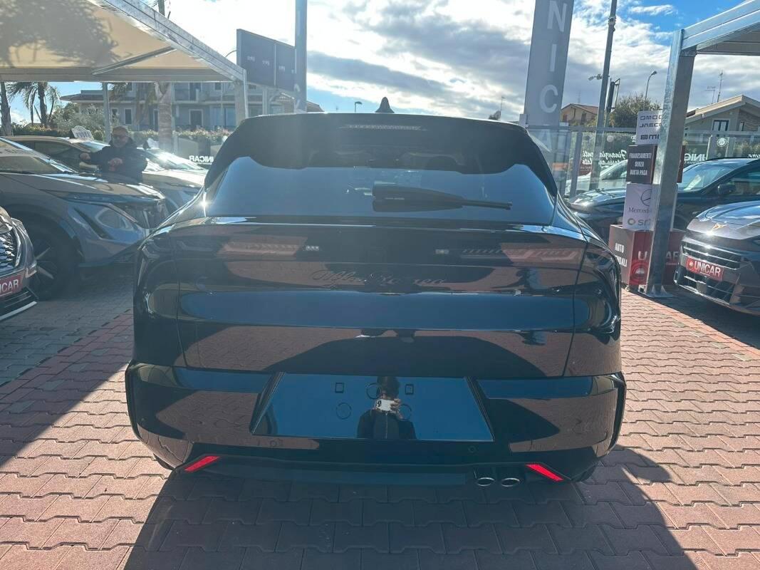 Alfa Romeo Junior 1.2 ibrida 145cv edct6