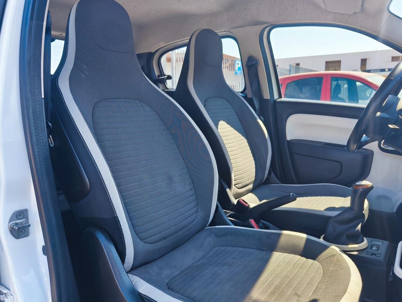 Renault Twingo 1.0 SCe Live