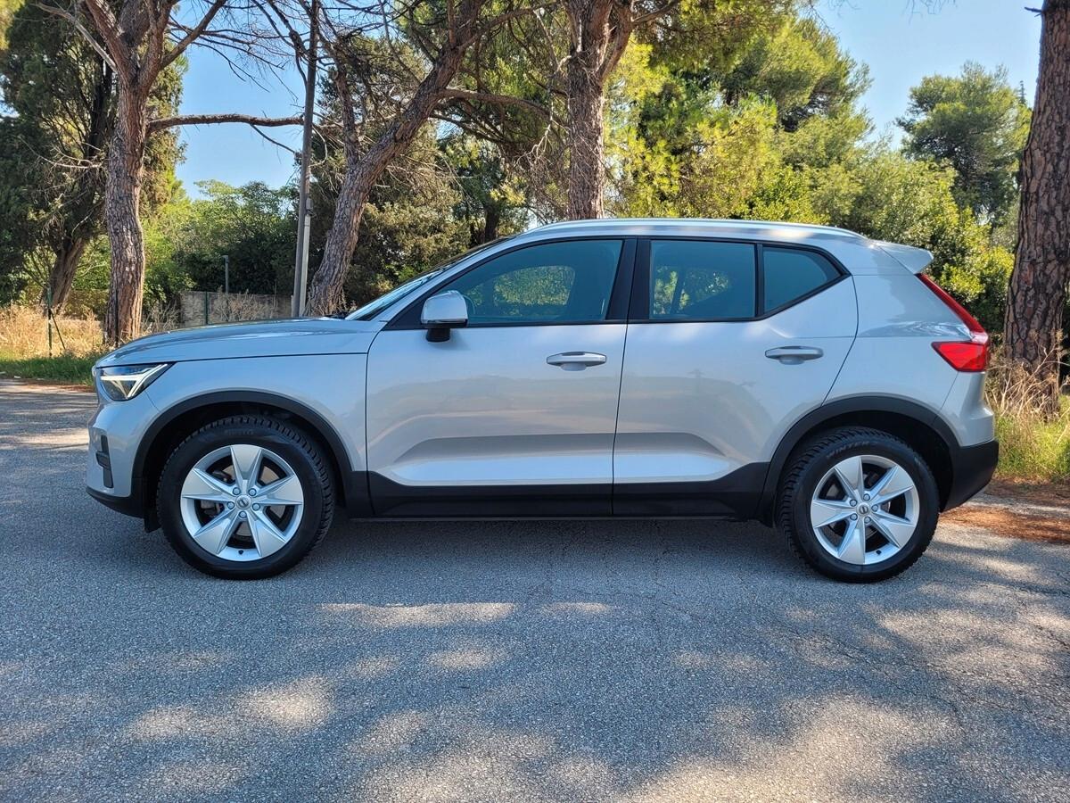 Volvo XC40 B3 automatico Core