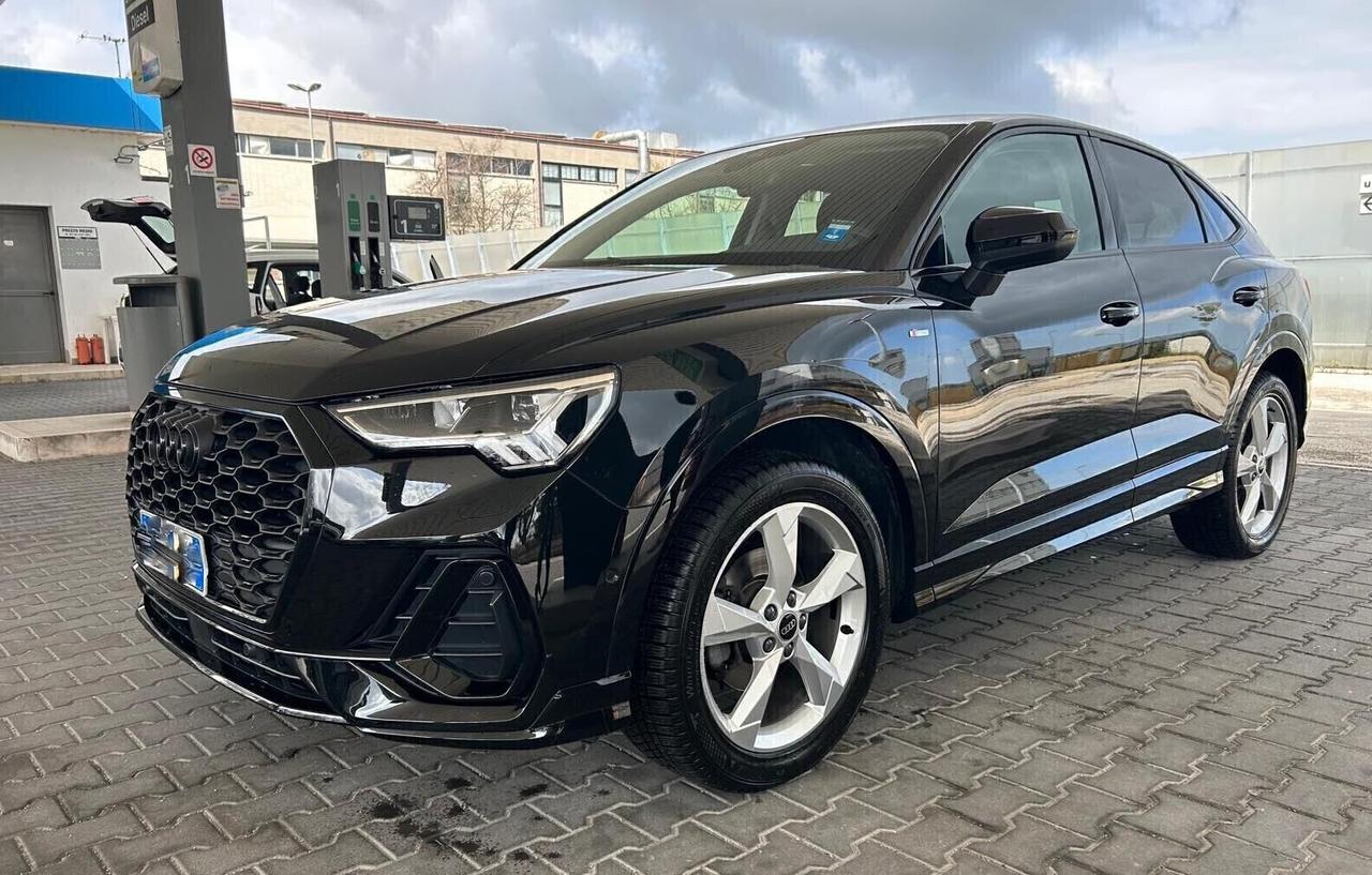 Audi Q3 35 TDI S tronic