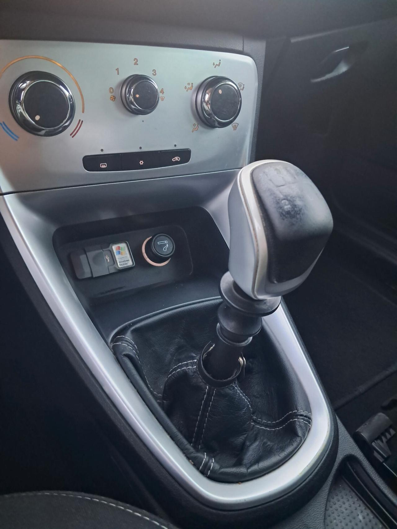 Lancia Delta 1.6 Mtj 120cv---Navi*Led*Clima