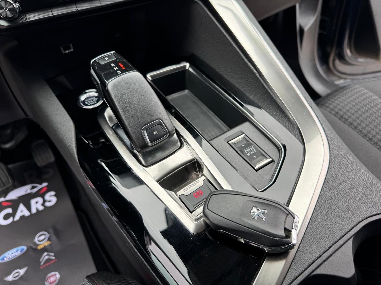 Peugeot 3008 Peugeot 3008 1.5 130 cv Business