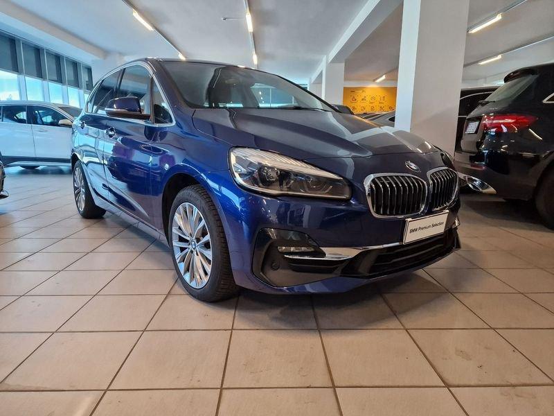 BMW Serie 2 Active Tourer 220d xDrive Active Tourer Luxury aut.