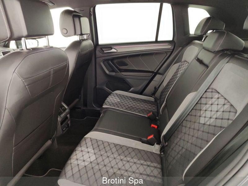 Volkswagen Tiguan Tiguan 2.0 TDI 150 CV SCR DSG R-Line