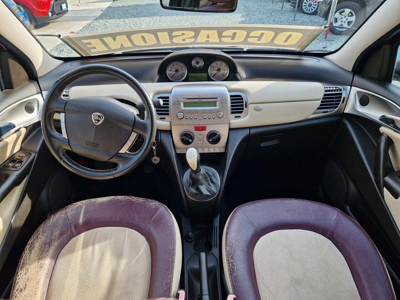 Lancia Ypsilon MJT 1.3 75 CV Prontissima!