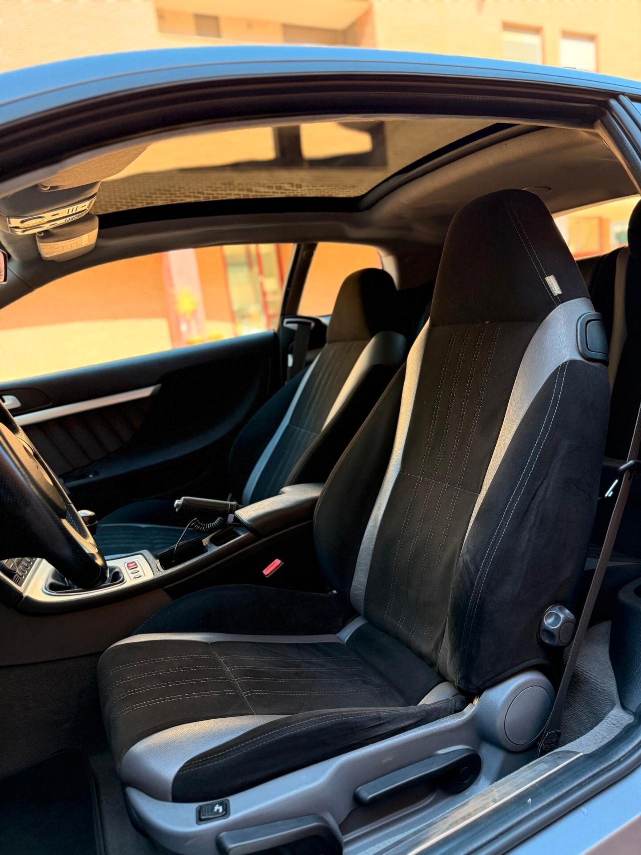 Alfa Romeo Brera 2.4 JTDm 20V 210CV Sky Window
