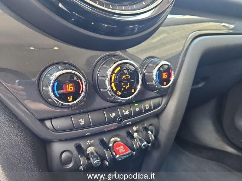MINI Mini Countryman F60 2017 Benzi Mini Countryman 1.5 One Boost
