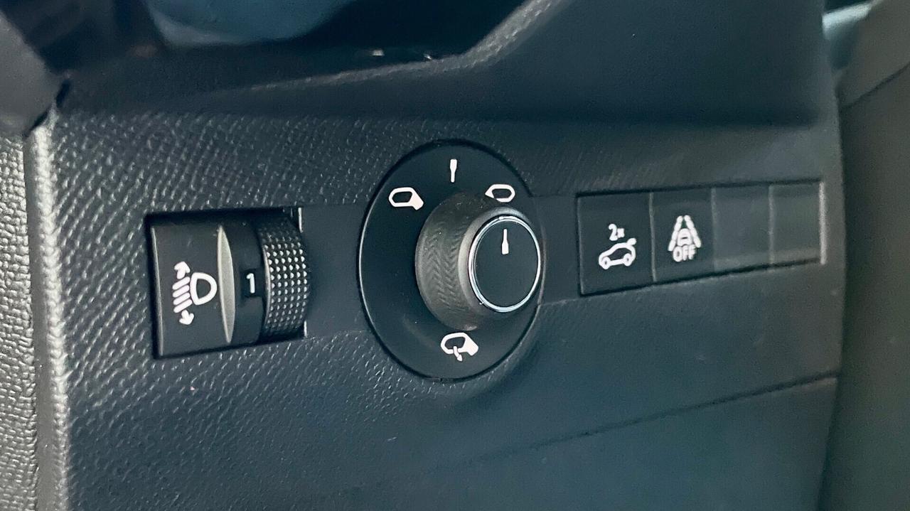 DS7 CROSSBACK 1.5 BLUEHDI GRANDI CHICH 130CV - FULL LED, VIRTUAL COCKPIT, NEOPATENTATI