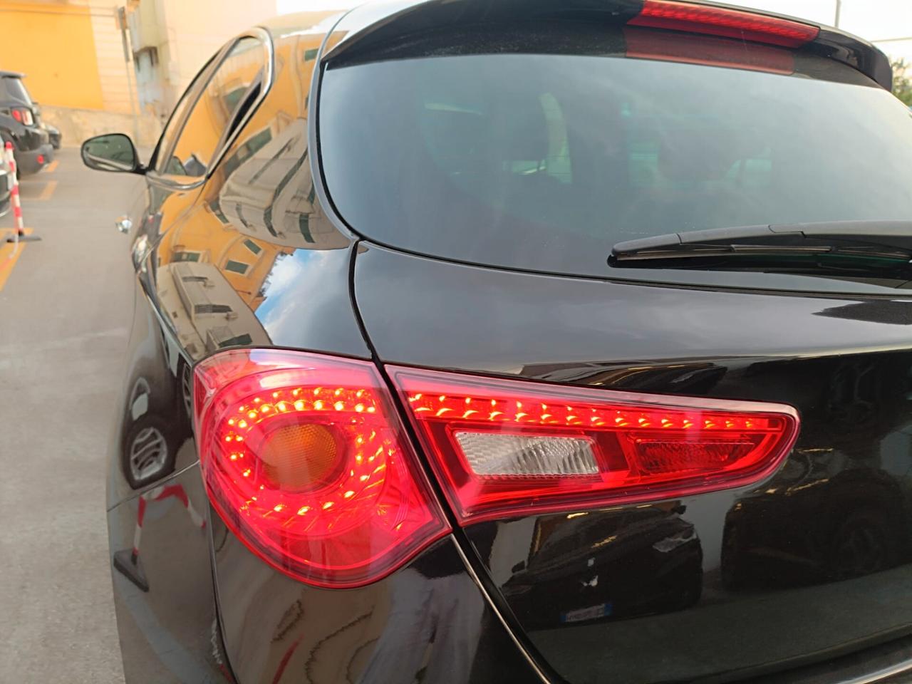 Alfa Romeo Giulietta 2.0 JTDm-2 150 CV Distinctive
