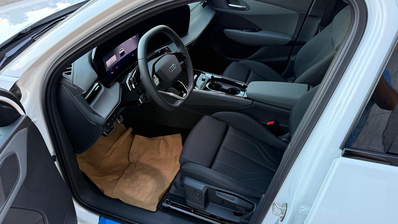 Audi Q3 SPB TFSI 150 kW S tronic quattro Line edition