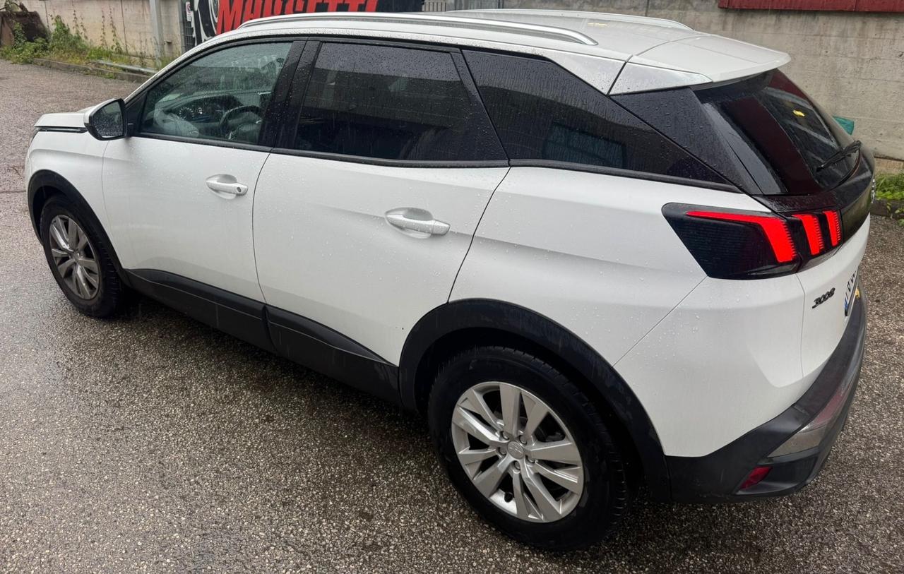 Peugeot 3008 1.6 HDI SOLO 105000KM