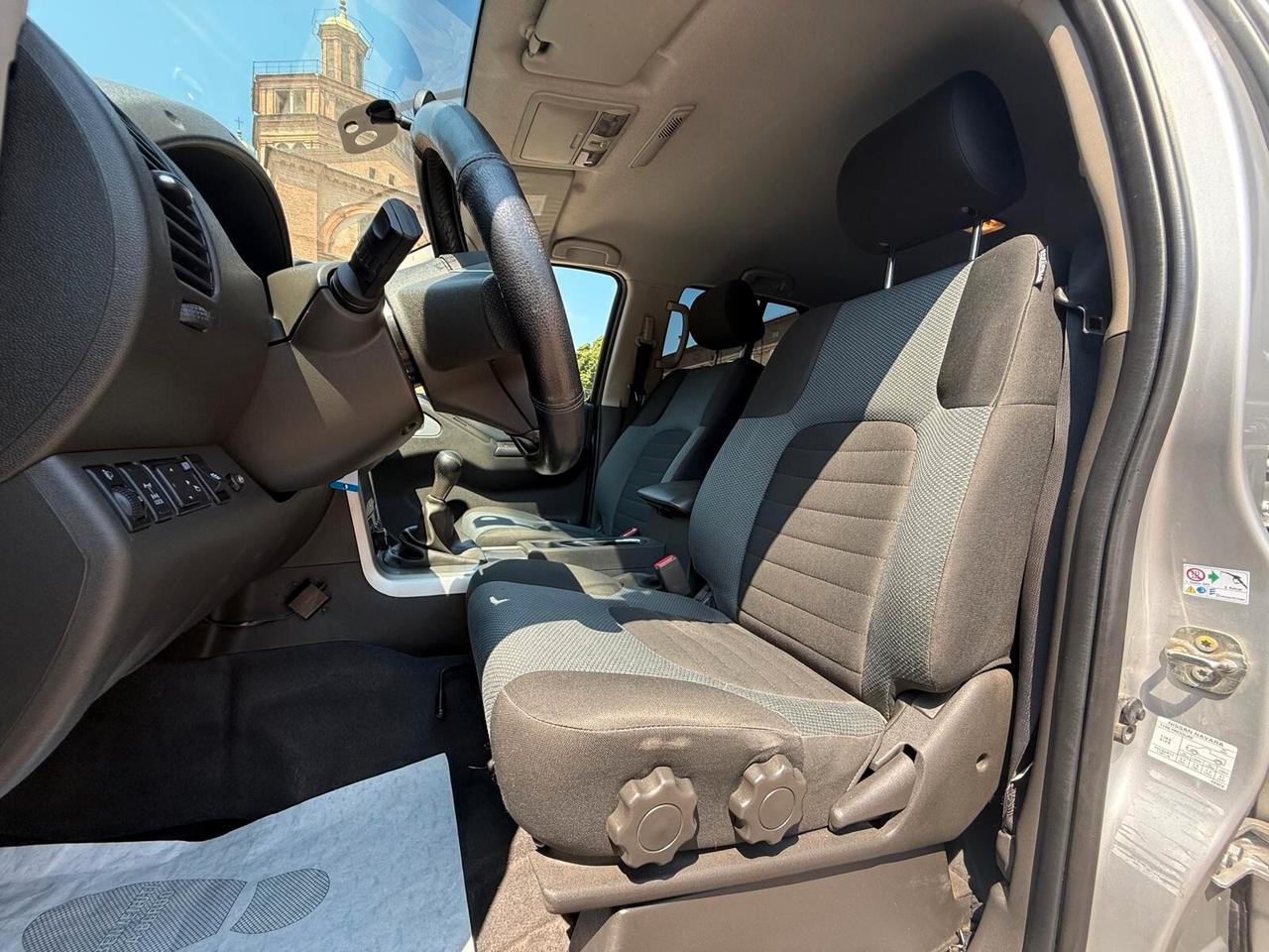 Nissan Navara 2.5 dCi 190CV Double Cab SE