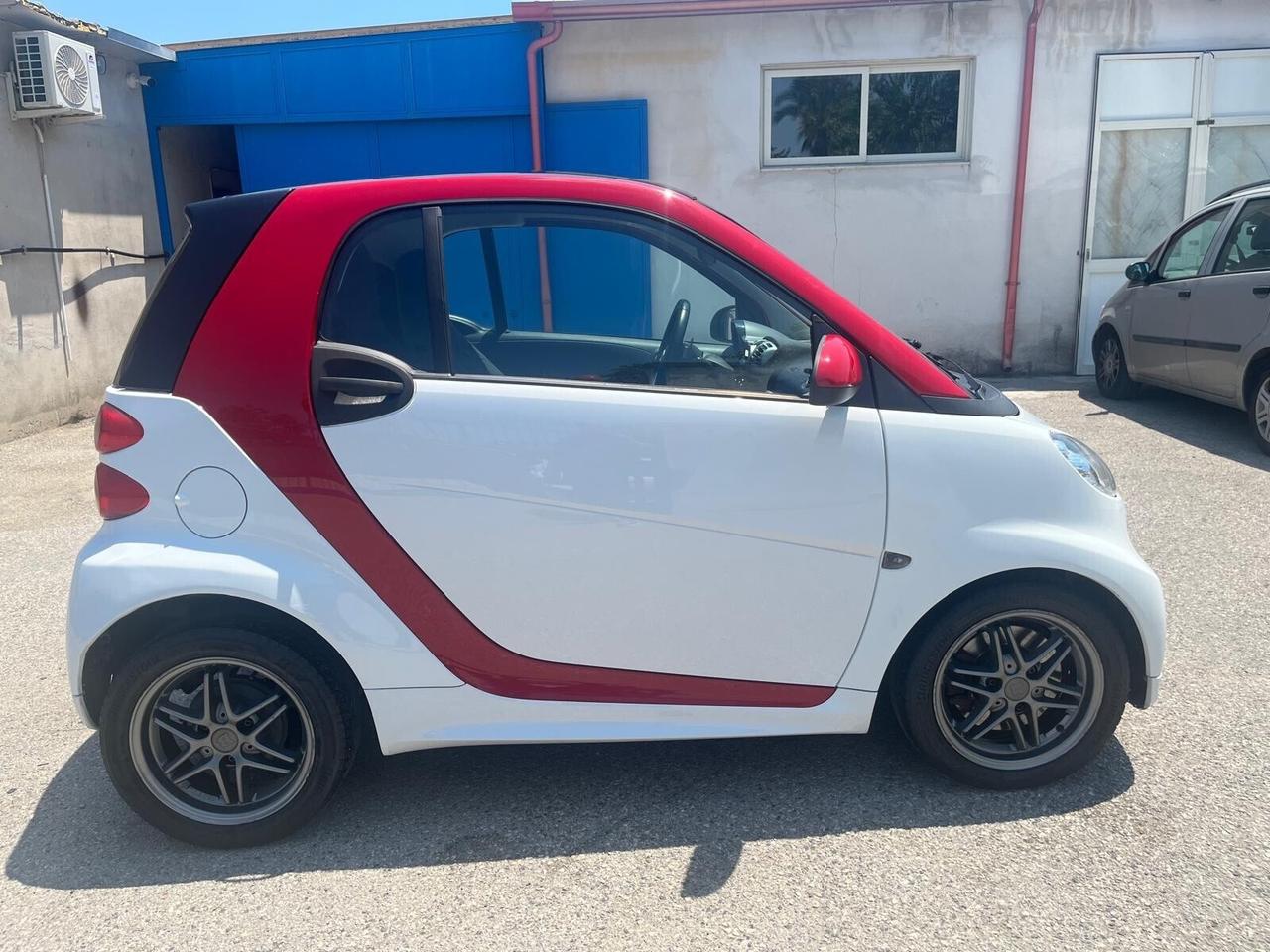 Smart for two 1.0 mhd/71 cv- km 69000-2014