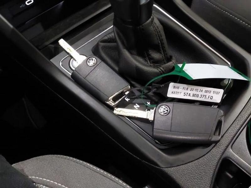 Volkswagen Touran 1.5 TSI EVO Business DSG CAMERA LED ACC NAVI