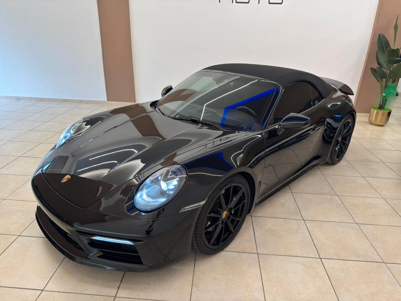 Porsche 911 Carrera 4S Cabriolet