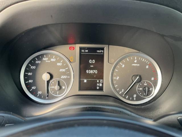 MERCEDES-BENZ Vito 1950CC 136CV