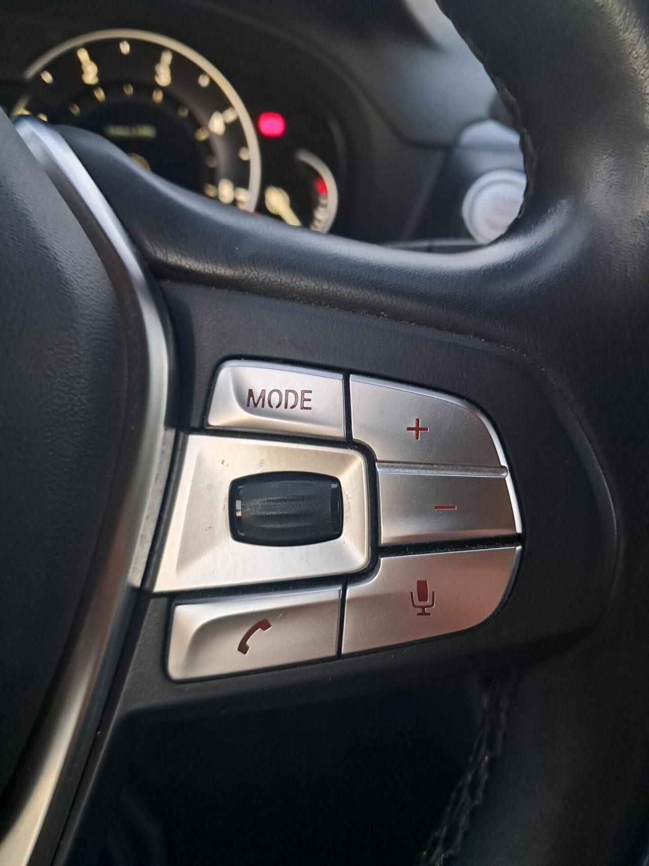 Bmw X3 20d-190cv-XLine-PELLE*LED*RADAR