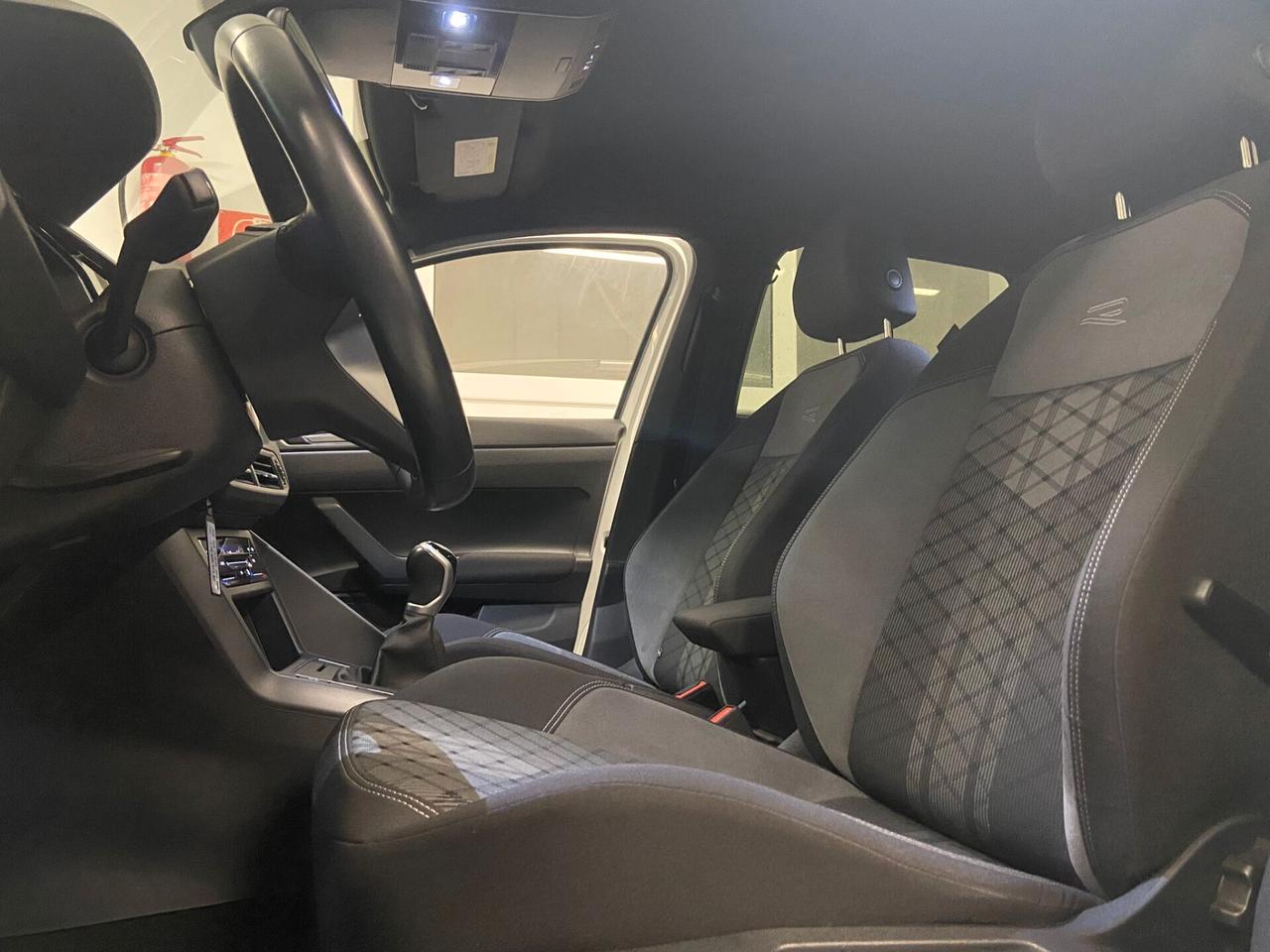 Volkswagen Polo 1.0 TSI R-Line