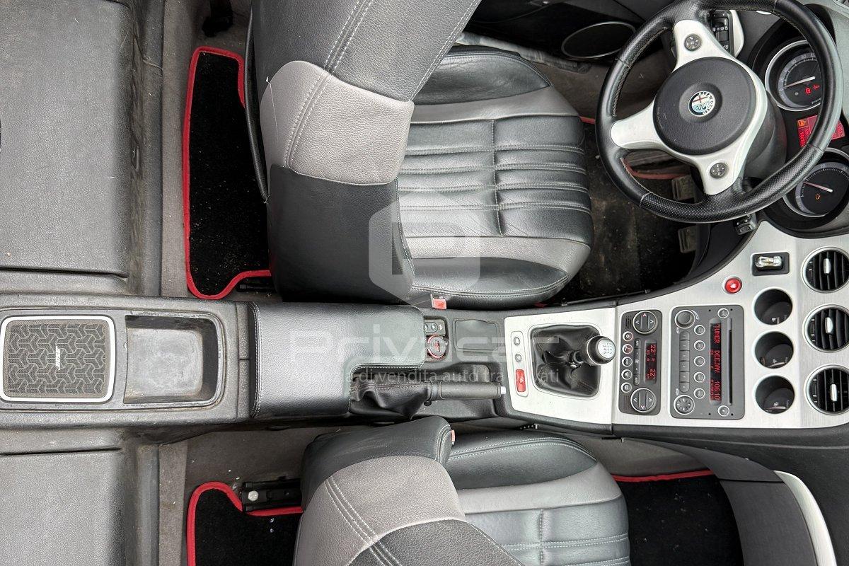 ALFA ROMEO Spider 2.4 JTDm