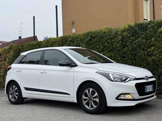 Hyundai i20 i20 II 2015 5p 1.2 Classic 84cv