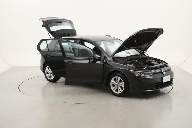 Volkswagen Golf Life DSG BR976861 1.0 Mild Hybrid 110CV