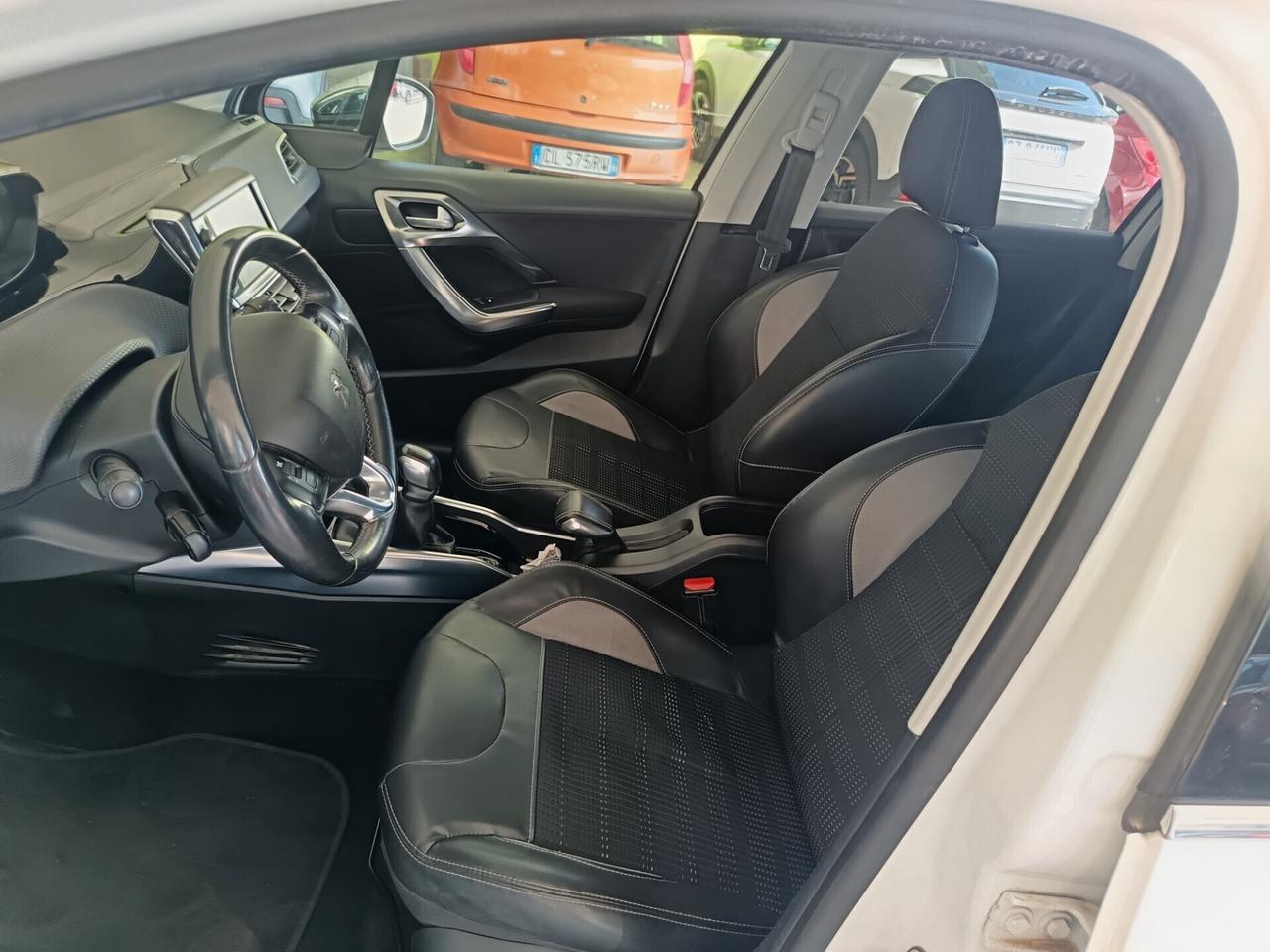 Peugeot 2008 1.6 VTi 120CV Allure 2014