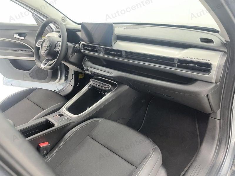Jeep Avenger BEV 156cv Summit